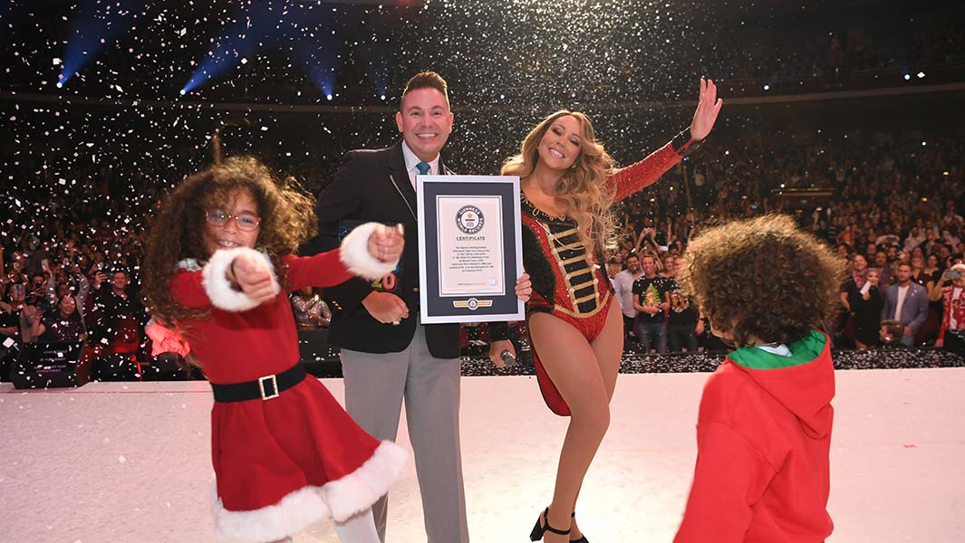 "All I Want For Christmas Is You” a música da Mariah Carey que quebrou três recordes mundiais