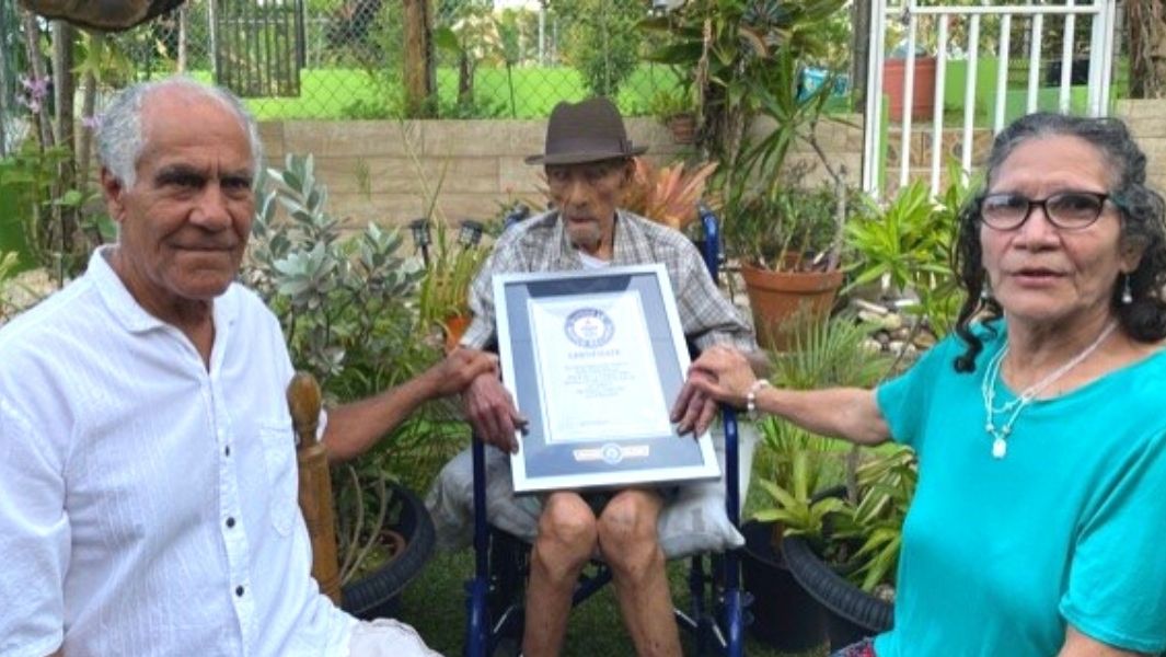 Emilio Flores Márquez confirmado como o homem mais velho do mundo a viver, aos 112 anos