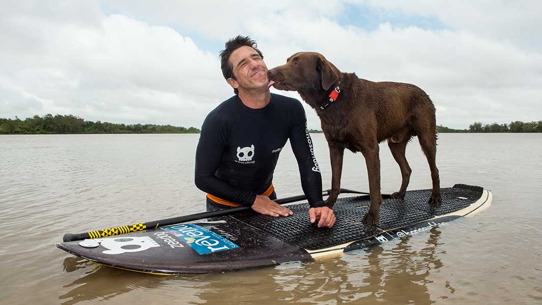 Longest Stand Up Paddleboard ride on a river bore by a human/dog pair1